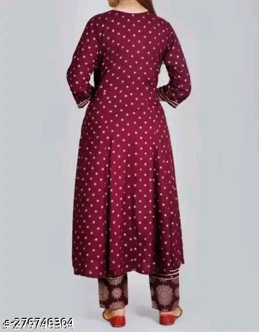 Anarkali Dupatta Set" Women's Printed "Anarkali Kurti" & Pant Dupatta Set
Name: Anarkali Dupatta Set" Women's Printed "Anarkali Kurti" & Pant Dupatta Set
Fabric: Rayon
Sleeve Length: Three-Quarter Sleeves
Pattern: Printed
Combo of: Single
Sizes:
S (Bust