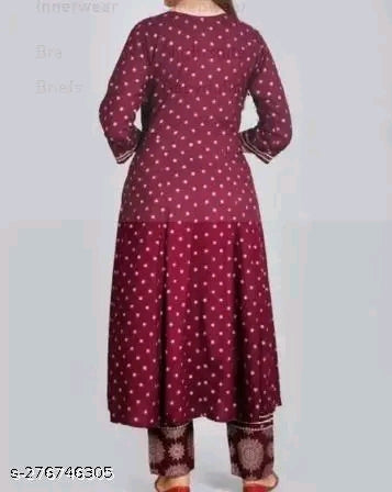 Anarkali Dupatta Set" Women's Printed "Anarkali Kurti" & Pant Dupatta Set
Name: Anarkali Dupatta Set" Women's Printed "Anarkali Kurti" & Pant Dupatta Set
Fabric: Rayon
Sleeve Length: Three-Quarter Sleeves
Pattern: Printed
Combo of: Single
Sizes:
S (Bust